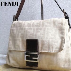 FENDI Cream / Beige Mama Baguette